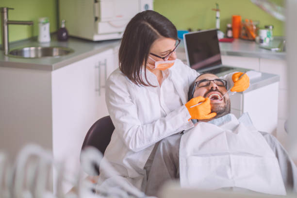 Best Weekend Emergency Dentist in Rmichael, CA